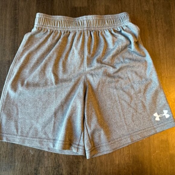 Boys Gray Under Armour Athletic Shorts (Size 6) - Picture 1 of 5